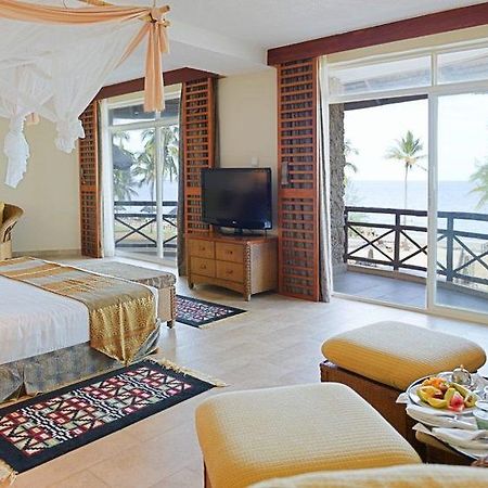 Ledger Plaza Bahari Beach ダル・エス・サラーム エクステリア 写真