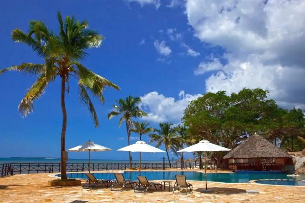 Ledger Plaza Bahari Beach ダル・エス・サラーム エクステリア 写真