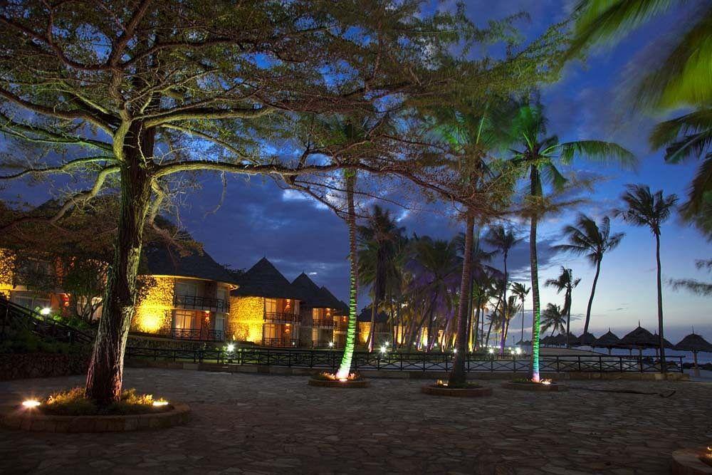 Ledger Plaza Bahari Beach ダル・エス・サラーム エクステリア 写真