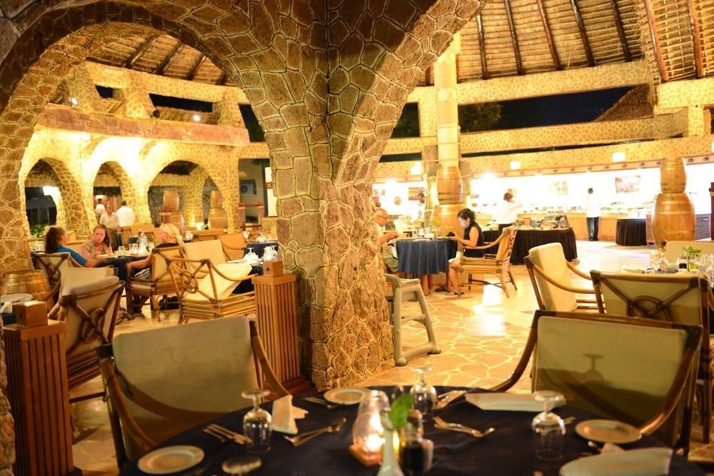 Ledger Plaza Bahari Beach ダル・エス・サラーム エクステリア 写真
